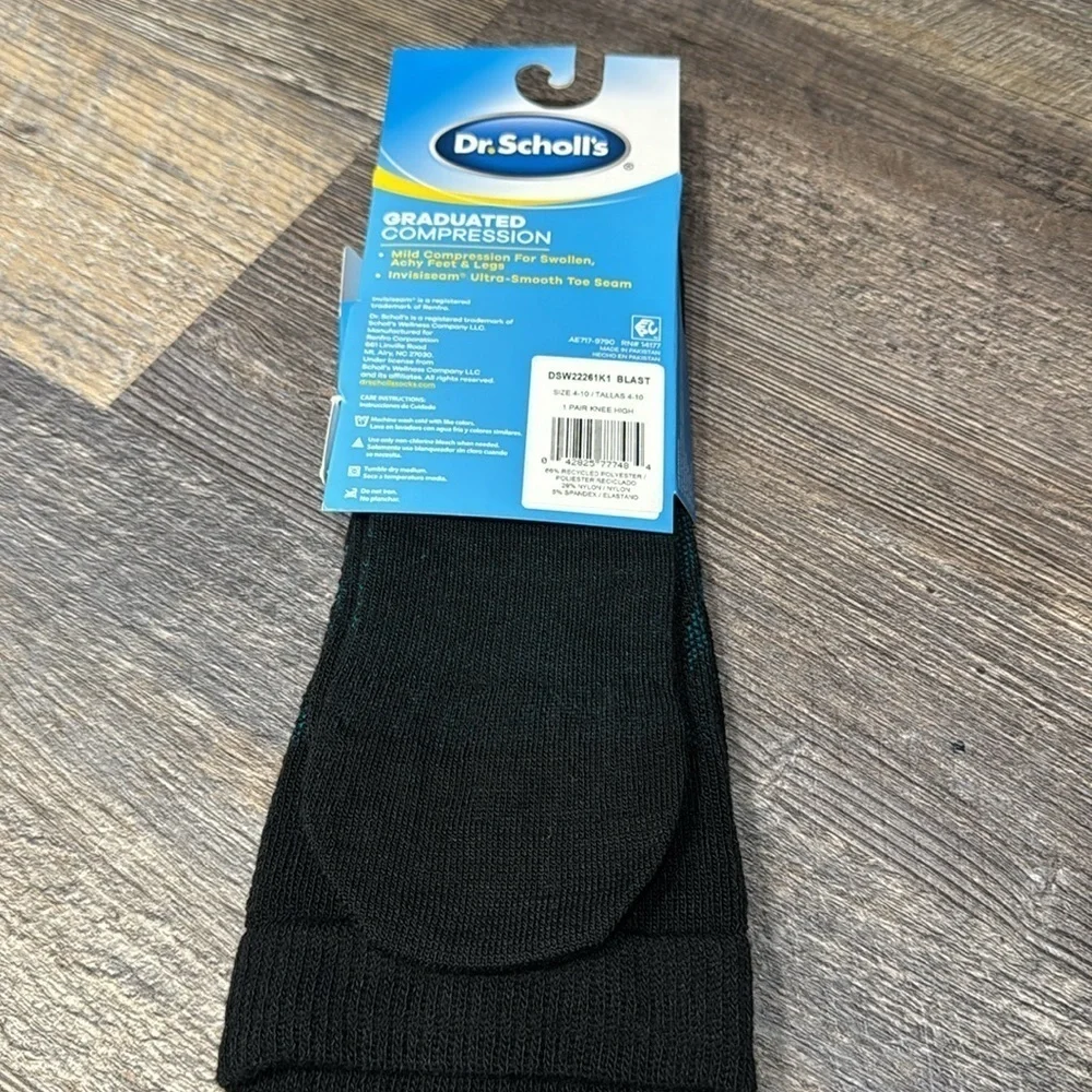 - Dr.Schoolls comfort and energy knee high socks